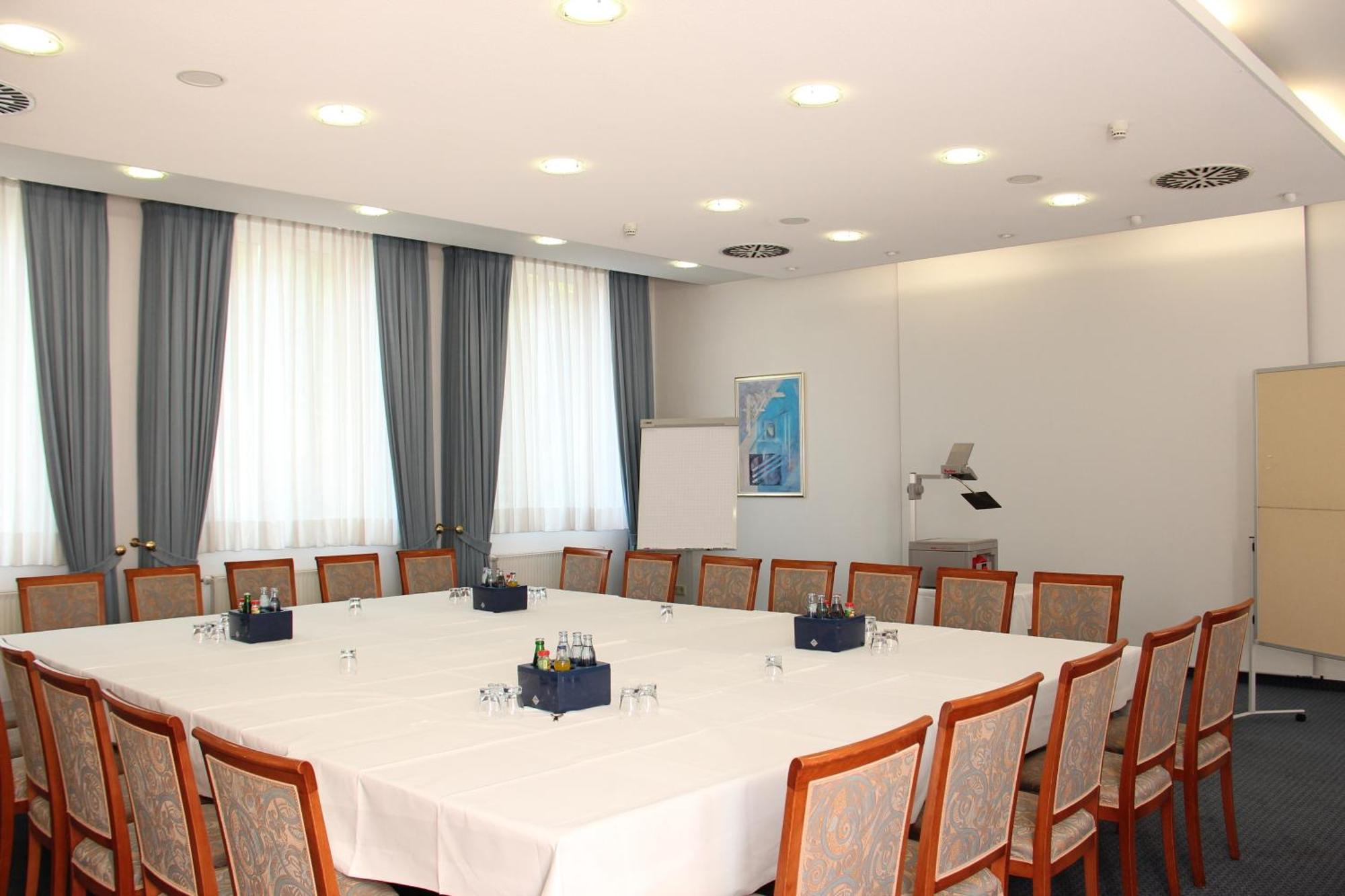 Hotel Ascania Aschersleben Ngoại thất bức ảnh