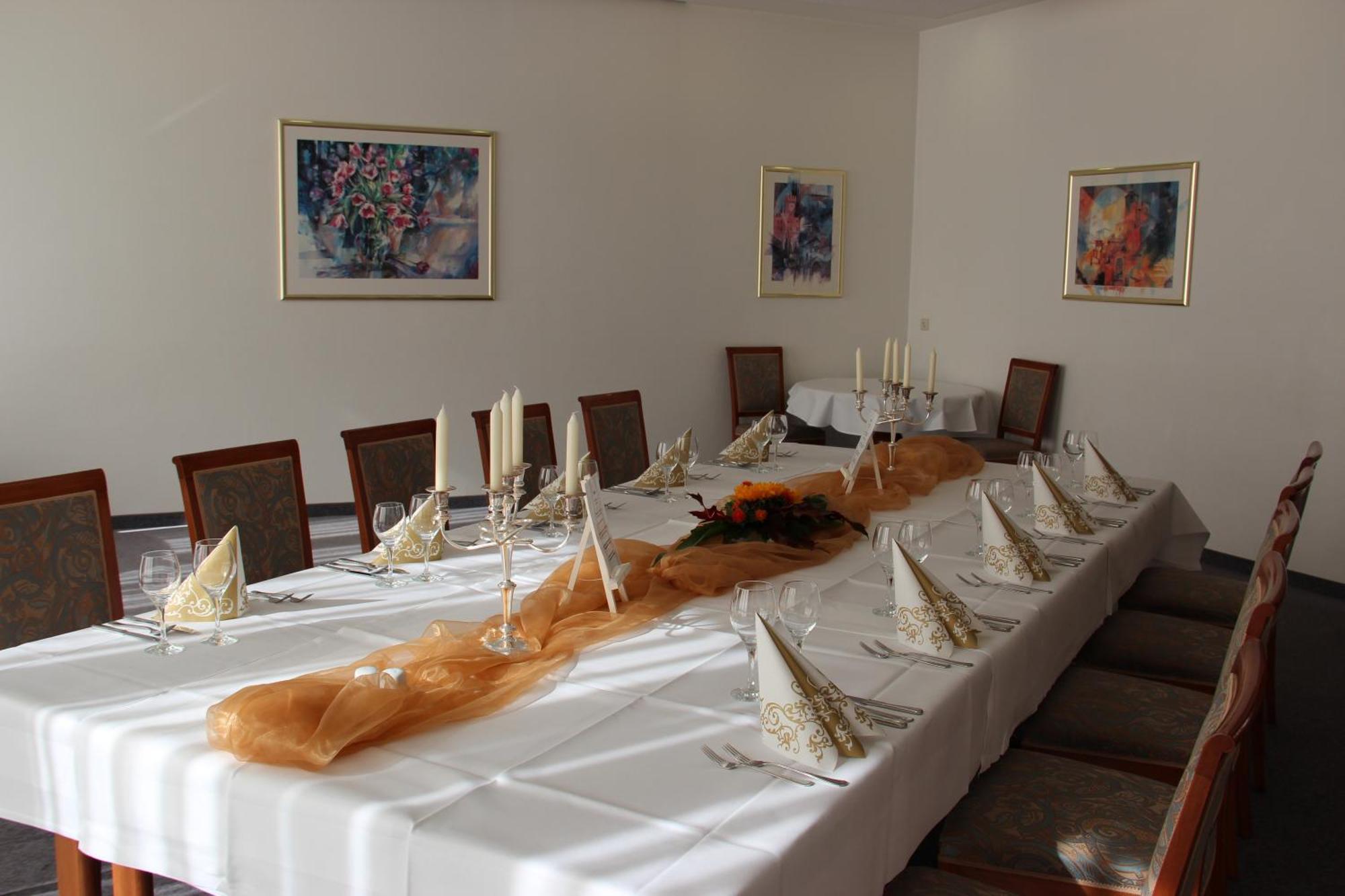 Hotel Ascania Aschersleben Ngoại thất bức ảnh